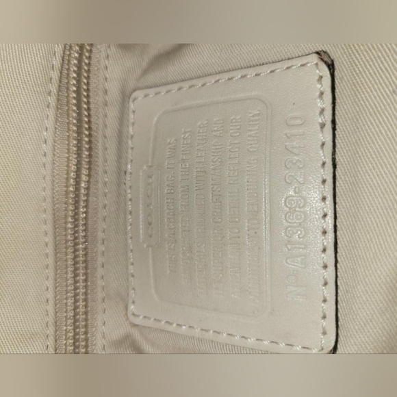 Coach Zebra striped tan..leather and canvas..EUC - Picture 7 of 10